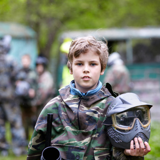 A partir de quel âge peut-on faire du paintball ?